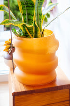 Load image into Gallery viewer, Autumn Planter