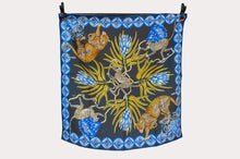 Load image into Gallery viewer, Sillk Scarf Reversible