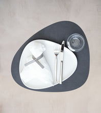 Load image into Gallery viewer, Place Mat Nupo Leather