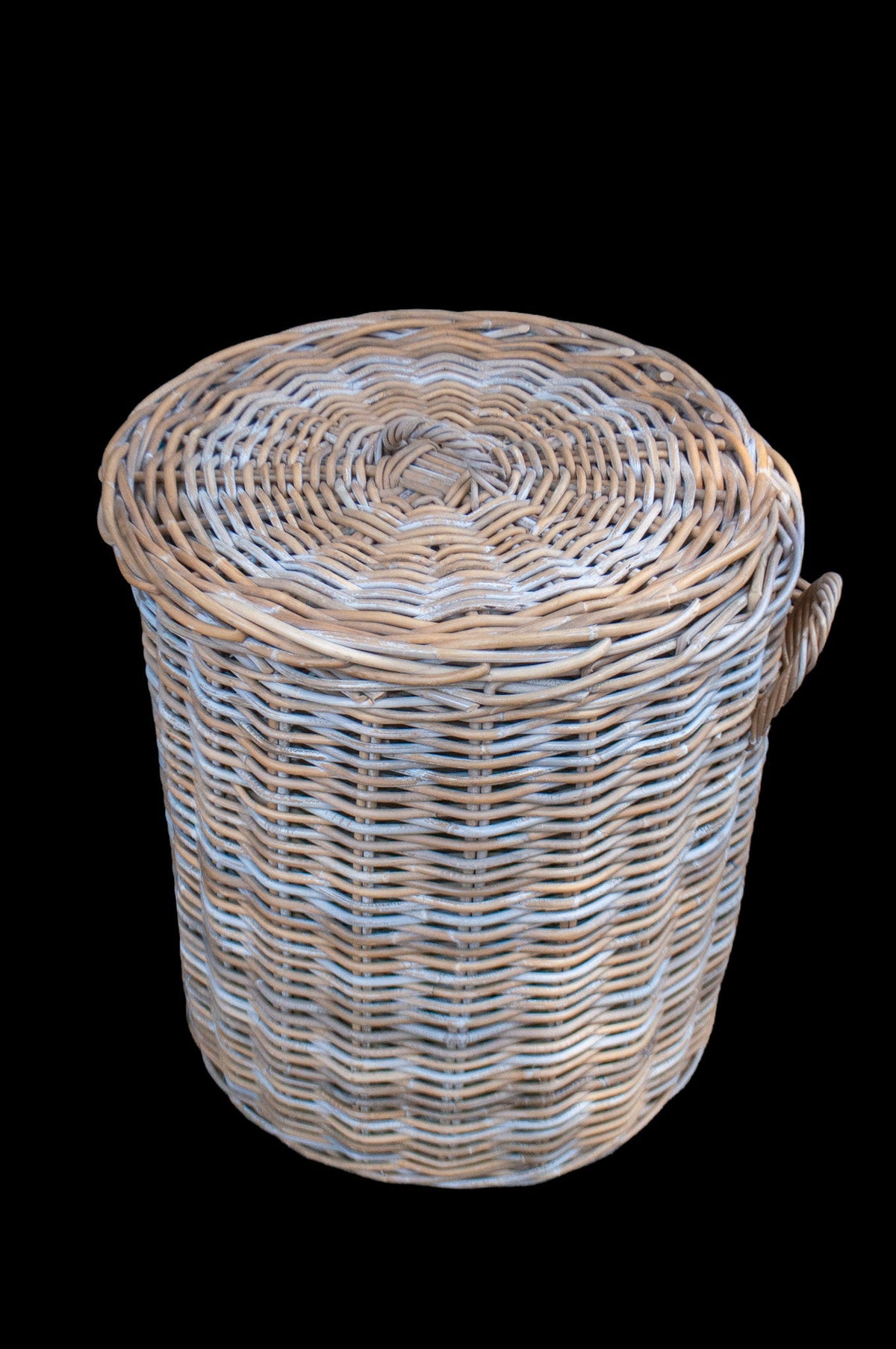 Baskets, Planters & Storage
