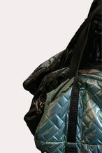 Load image into Gallery viewer, Weekender Bag

