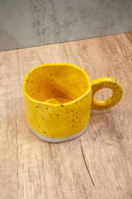 Load image into Gallery viewer, Larco Mug
