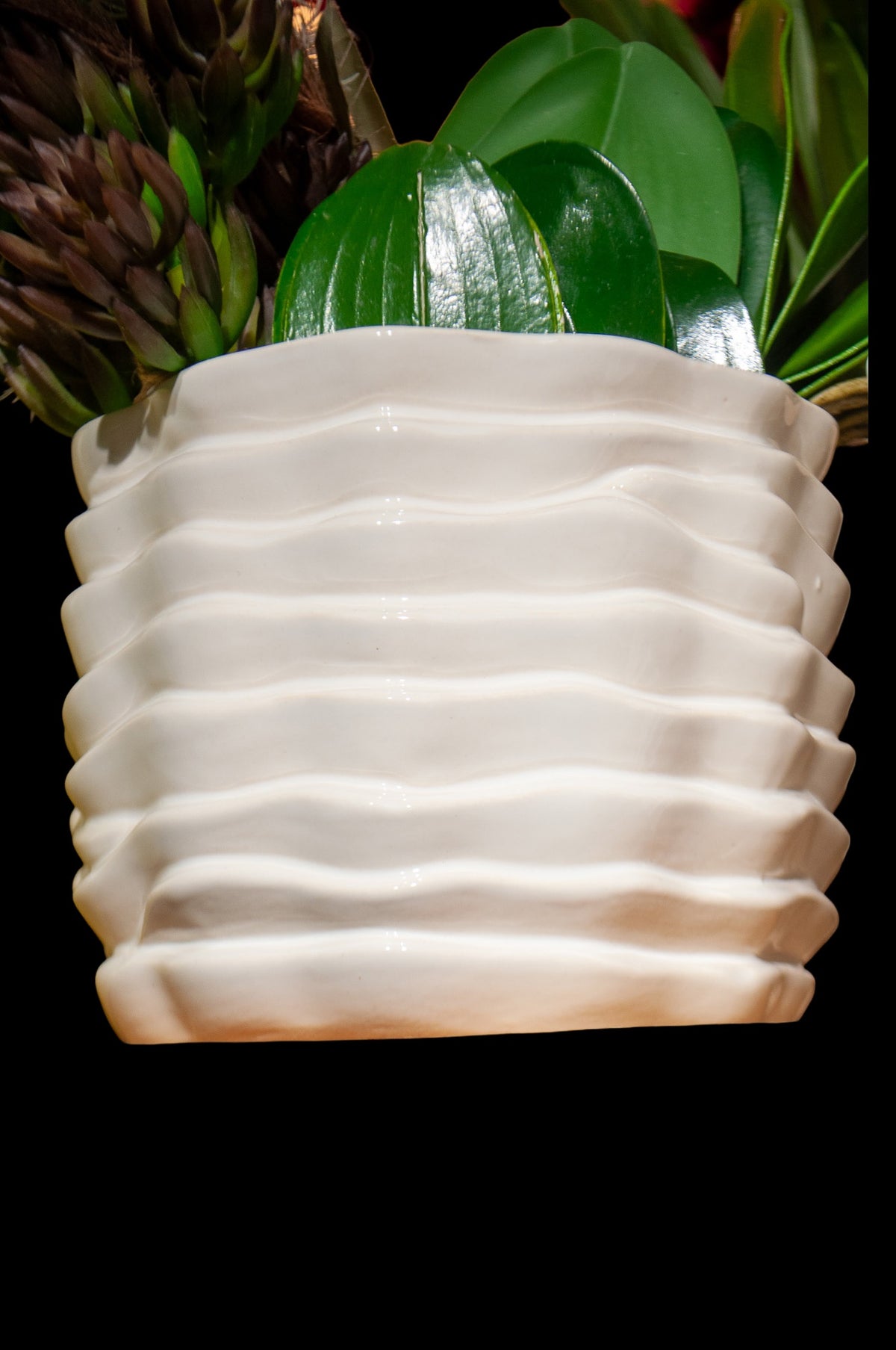 White Dunes Pot 18.5dx15h