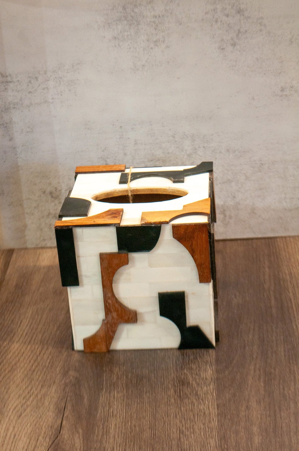 Tissue Box 3D Wood Black and Cream