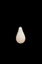 Load image into Gallery viewer, Pear Candle -7x13cm
