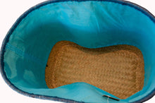 Load image into Gallery viewer, Bag Raffia Beach Embroidered
