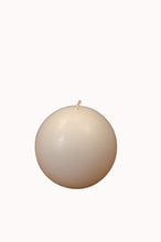 Load image into Gallery viewer, Ball Candle
