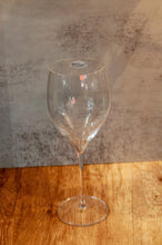 Load image into Gallery viewer, Magnifico Wine Glass 4pc
