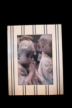 Load image into Gallery viewer, Frame Lrg Black and Ivory Resin
