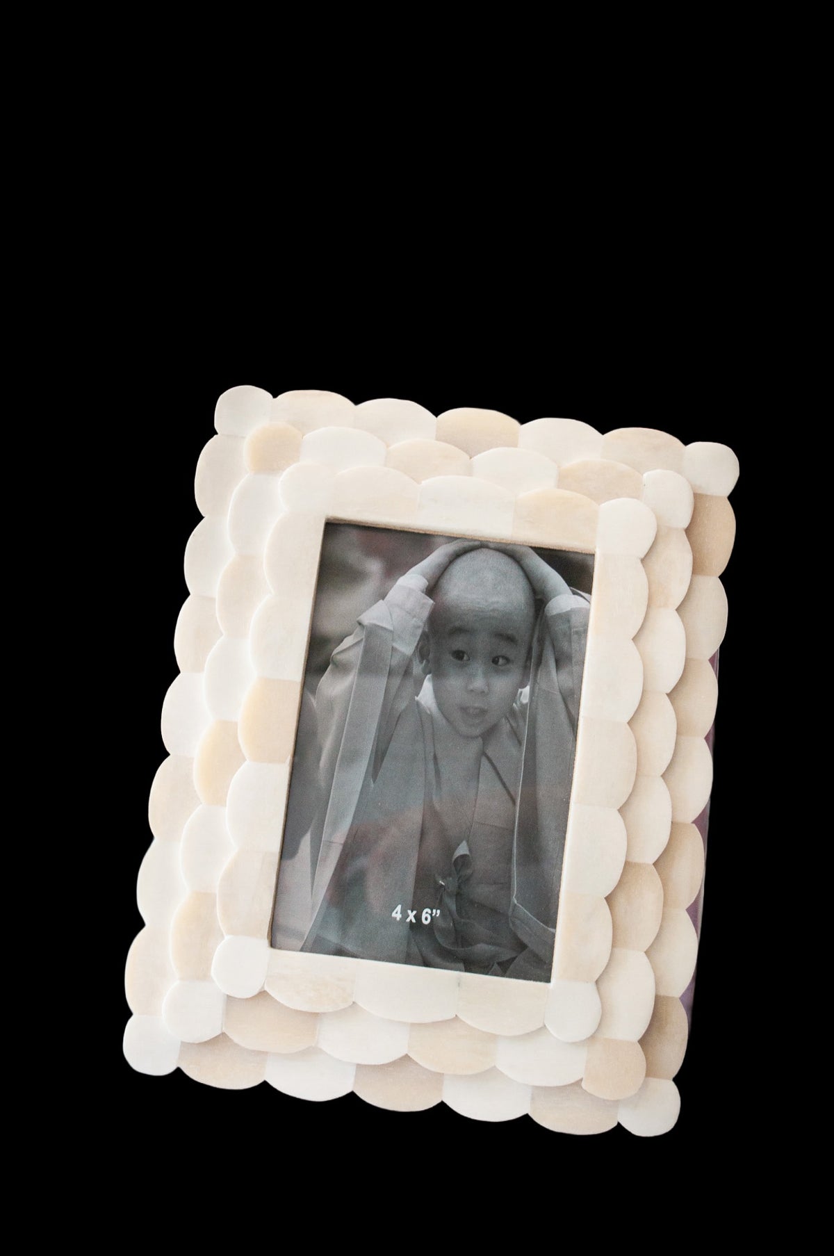 Frame 3 Lyr Scalloped Bone Natural