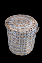 Load image into Gallery viewer, Laundry Basket Circulus w Flat Lid
