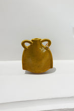Load image into Gallery viewer, Bud vases
