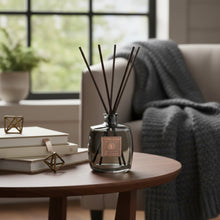 Load image into Gallery viewer, Stone Glow Diffuser 200ml 16weeks Metallique
