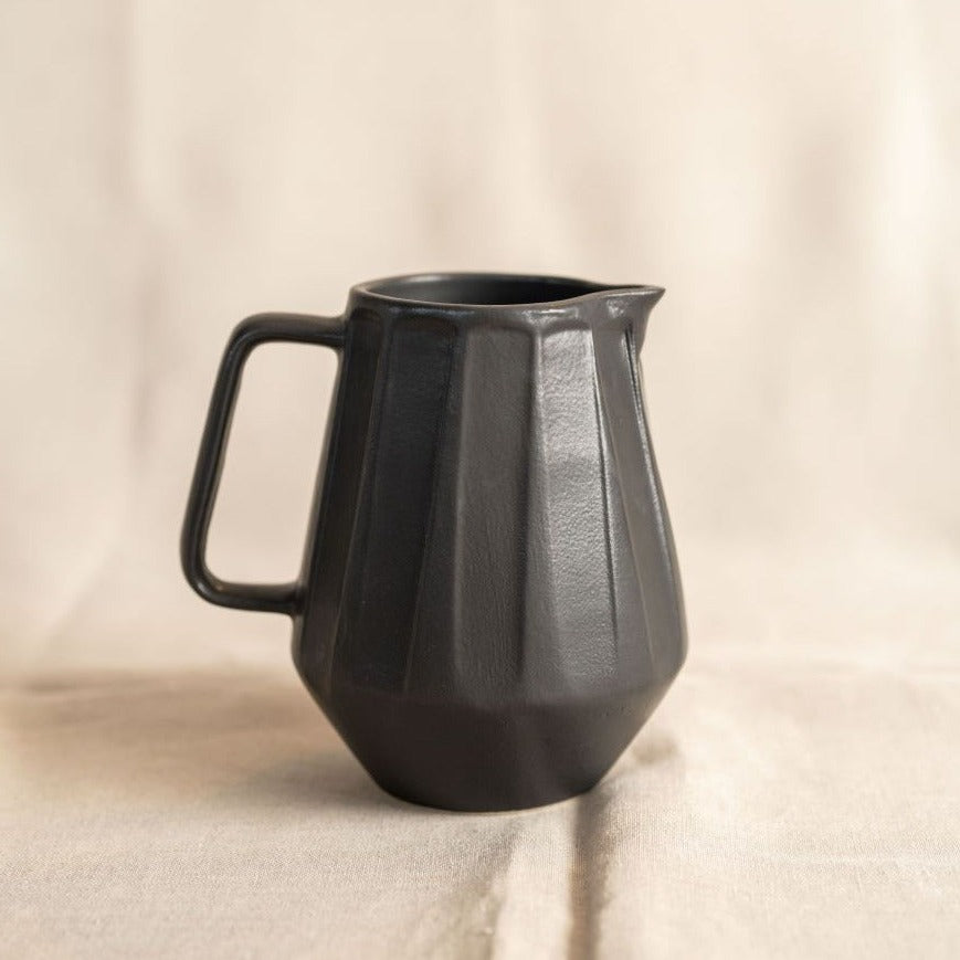 Pre-a-pot jug coal