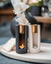 Load image into Gallery viewer, Wick - ceramic wax melter with wax cup

